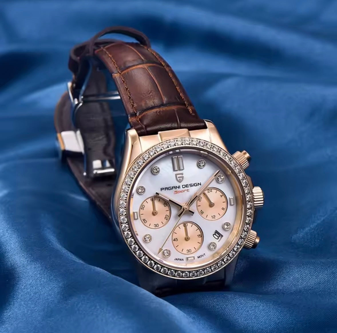 Pagani Design PD-1730 – Luxus Chronograph Uhr 36mm Quarz Lederarmband Saphirglas